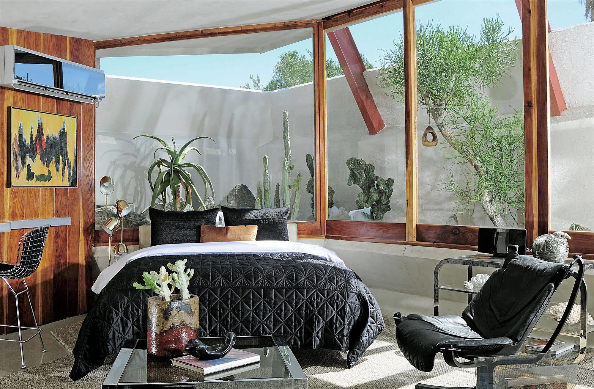 Hotel Lautner Desert Hot Springs Exterior photo