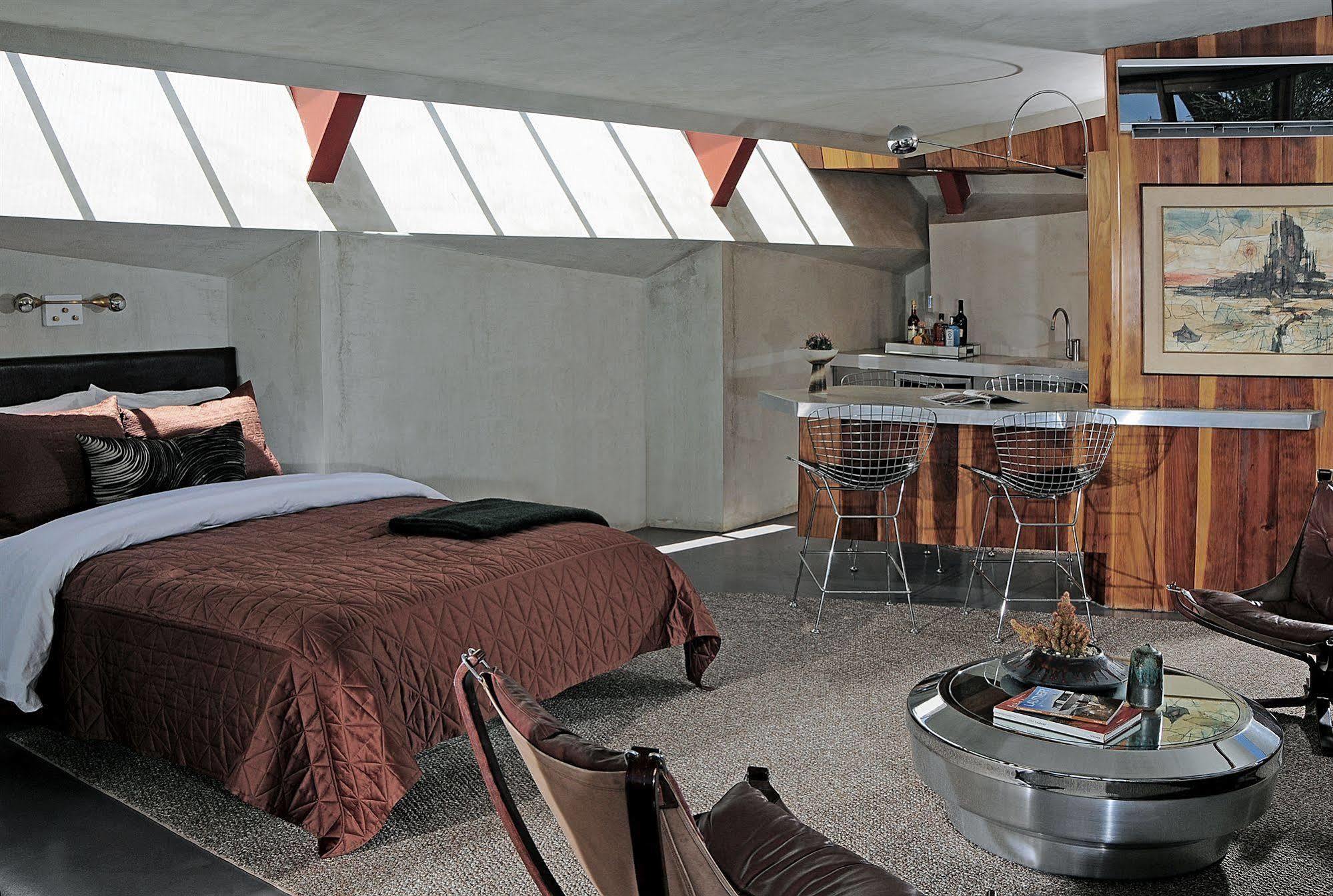 Hotel Lautner Desert Hot Springs Exterior photo