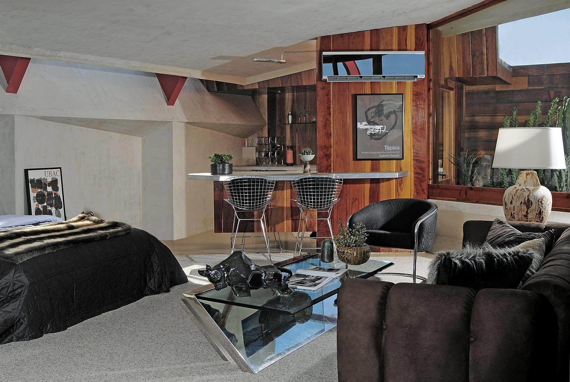 Hotel Lautner Desert Hot Springs Exterior photo