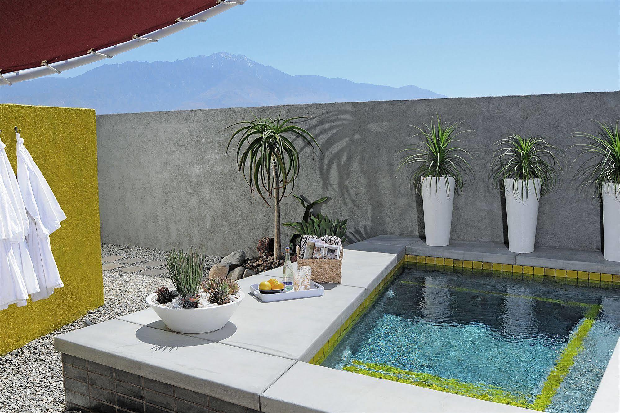 Hotel Lautner Desert Hot Springs Exterior photo
